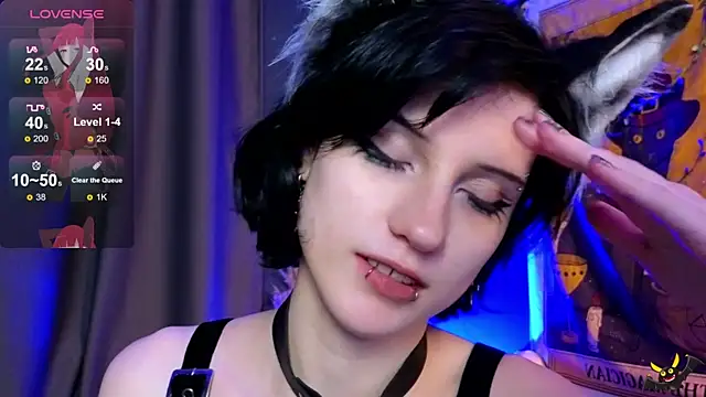 Snapshot of dark_vamp_ chatting on December 11, 3:13 am dark vamp  online show from December 11, 3:13 am