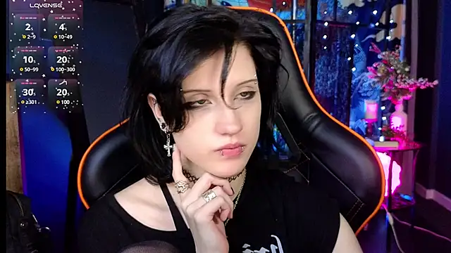 Snapshot of dark_vamp_ chatting on February 14, 4:15 am dark vamp  online show from February 14, 4:15 am