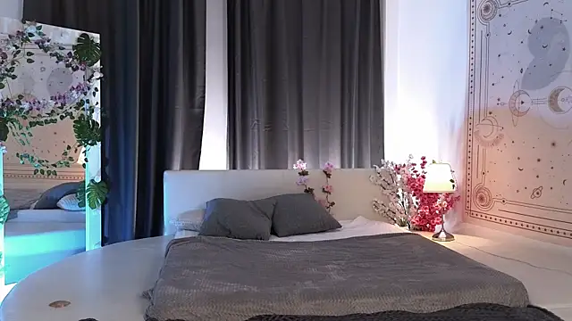 Snapshot of dark_vamp_ chatting on March 7, 10:45 am dark vamp  online show from March 7, 10:45 am