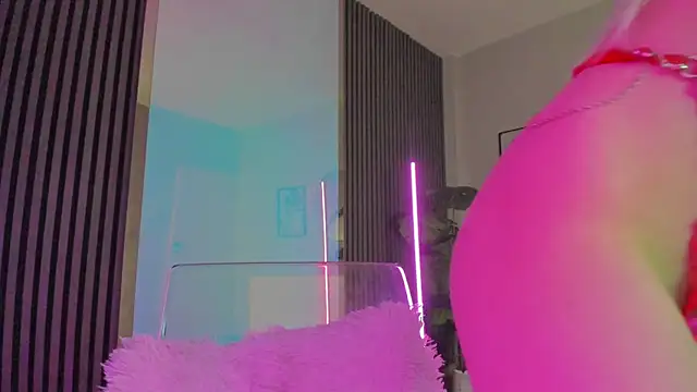 blondie muller online show from March 1, 8:21 pm