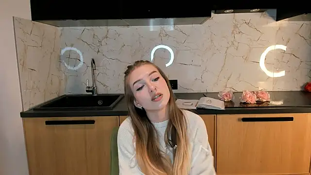 BreckAngwin online show from February 15, 8:33 am