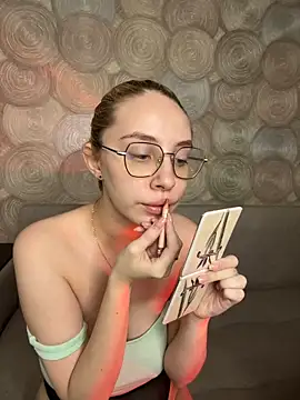 Kitty Katrine online show from October 12, 1:32 pm