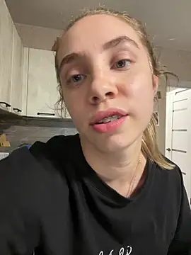 Snapshot of Kitty_Katrine chatting on June 24, 5:23 pm Kitty Katrine online show from June 24, 5:23 pm