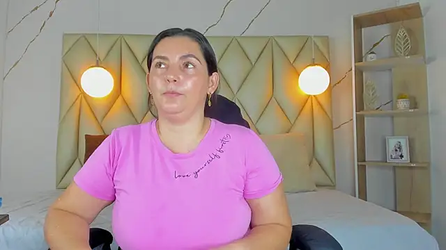 angelswets online show from November 9, 1:42 pm