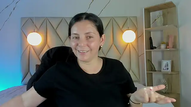 Snapshot of angelswets chatting on January 6, 2:10 pm angelswets online show from January 6, 2:10 pm