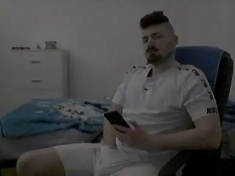 Hkl95555 online show from October 1, 11:00 pm