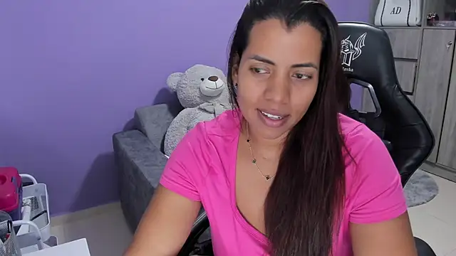 boomsar01 online show from March 3, 1:45 am