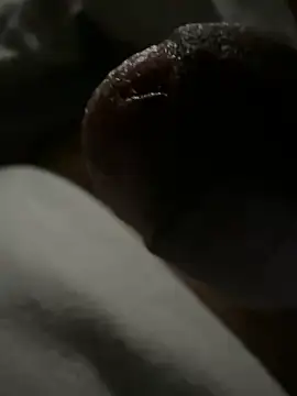 Pussylover 32 online show from December 26, 9:01 am