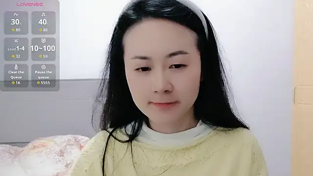 Snapshot of fanfan-FF chatting on February 28, 11:11 am fanfan-FF online show from February 28, 11:11 am