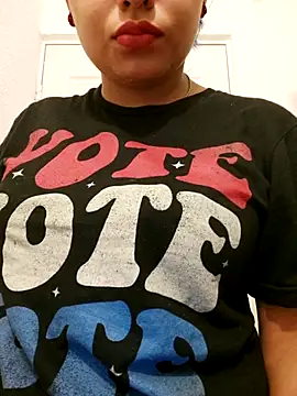 Snapshot of azulzulix chatting on November 27, 1:07 am azulzulix online show from November 27, 1:07 am