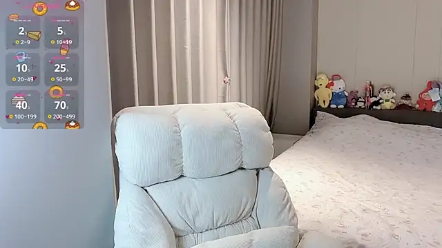 Snapshot of qiqi-666 chatting on September 28, 8:42 am qiqi-666 online show from September 28, 8:42 am