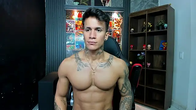 pettergrey1 online show from March 6, 3:45 pm