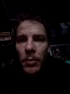 Snapshot of justiacoob chatting on December 1, 1:32 am justiacoob online show from December 1, 1:32 am