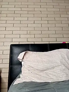 Snapshot of Loly_Horny chatting on April 9, 10:48 pm Loly Horny online show from April 9, 10:48 pm