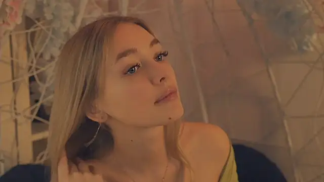 FlairCunard online show from January 7, 8:52 pm