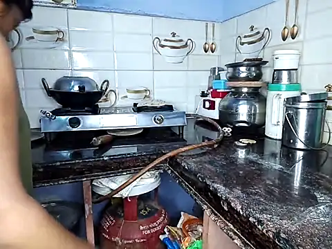 Muktha online show from September 11, 3:12 pm