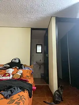 lilith-deveraux online show from February 28, 10:30 am