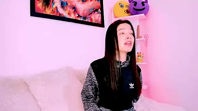 Manuelaa mejiia online show from February 5, 7:53 pm