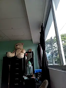 Karii-R online show from February 18, 2:02 pm