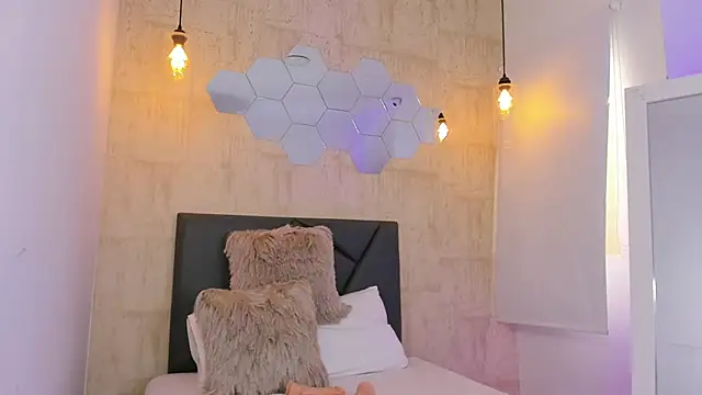 Fransheska-mon online show from January 30, 9:47 pm