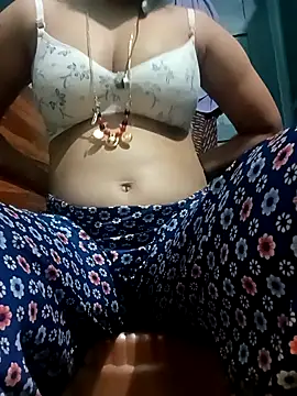 Snapshot of gunjan22 chatting on January 12, 4:50 pm gunjan22 online show from January 12, 4:50 pm