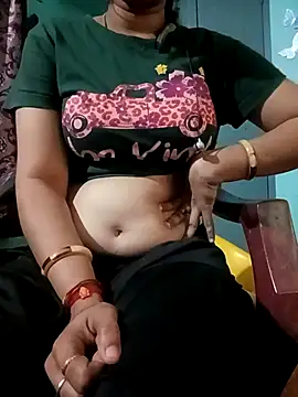 Snapshot of gunjan22 chatting on February 17, 7:47 am gunjan22 online show from February 17, 7:47 am