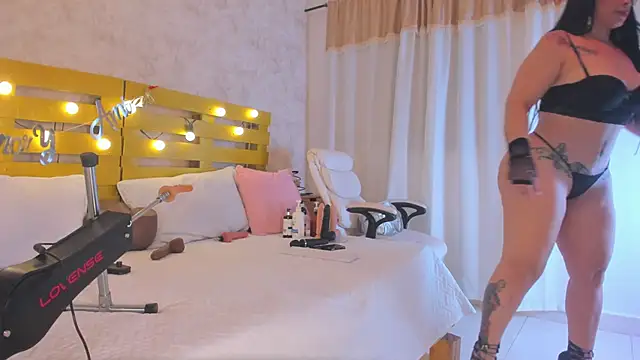 Snapshot of Rubi_Love_ chatting on September 26, 3:21 am Rubi Love online show from September 26, 3:21 am