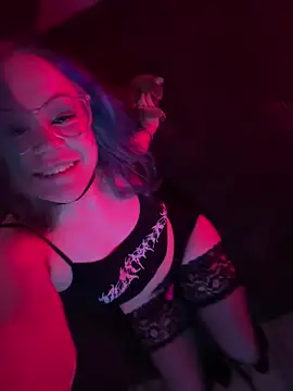 MaddisonHaas online show from March 5, 12:59 am