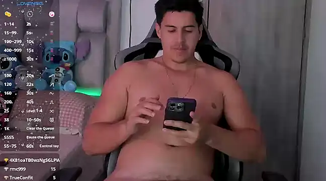 victor vixen online show from February 3, 6:17 pm