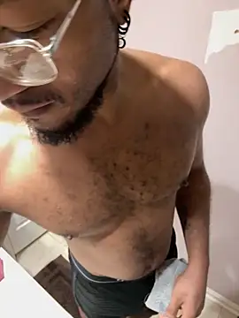 KySir1990 online show from December 1, 9:31 pm