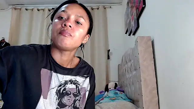 Samary thomas online show from February 15, 1:21 am