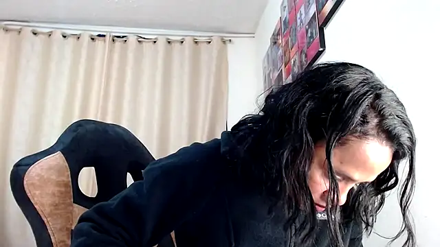 Samary thomas online show from March 1, 12:07 am