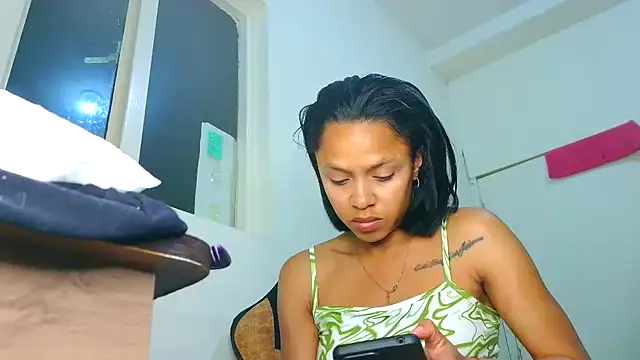 Samary thomas online show from February 6, 12:04 am