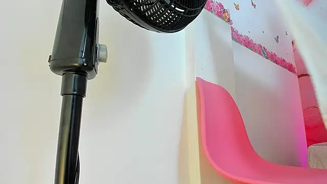 Snapshot of Taylor__cooper chatting on February 5, 6:48 pm Taylor cooper online show from February 5, 6:48 pm