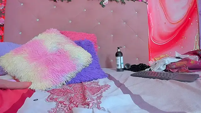 Snapshot of Taylor__cooper chatting on March 1, 1:11 am Taylor cooper online show from March 1, 1:11 am