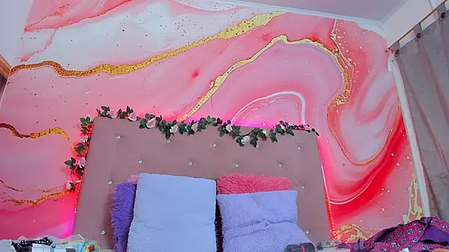 Snapshot of Taylor__cooper chatting on March 17, 10:17 pm Taylor cooper online show from March 17, 10:17 pm