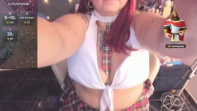 Snapshot of Ivonnee__ chatting on February 21, 5:13 am Ivonnee online show from February 21, 5:13 am