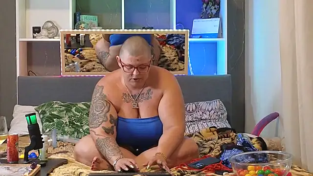 SunshineLexi online show from September 11, 5:57 pm