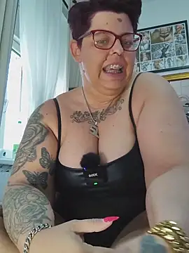 SunshineLexi online show from March 27, 7:25 am