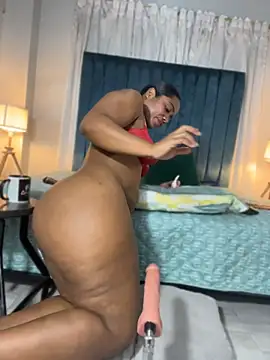 Snapshot of sweetebony_970 chatting on July 17, 11:50 am sweetebony 970 online show from July 17, 11:50 am