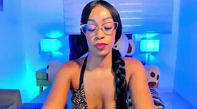 Snapshot of IsabelaRoss chatting on March 19, 7:27 pm IsabelaRoss online show from March 19, 7:27 pm