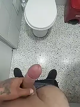 Snapshot of xxierra chatting on February 10, 4:47 pm xxierra online show from February 10, 4:47 pm