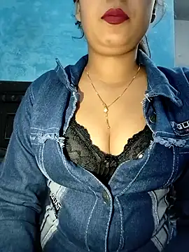 Shanaya Hotty online show from December 1, 7:25 pm