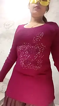 Shanaya Hotty online show from December 10, 7:00 pm