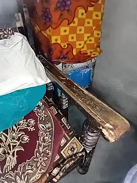 Shanaya Hotty online show from December 20, 10:00 pm