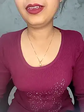 Shanaya Hotty online show from December 25, 5:05 pm