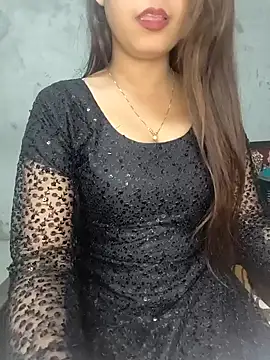 Shanaya Hotty online show from January 9, 6:47 pm