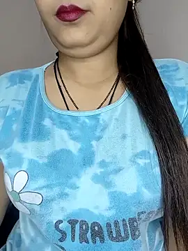 Shanaya Hotty online show from October 17, 8:44 pm