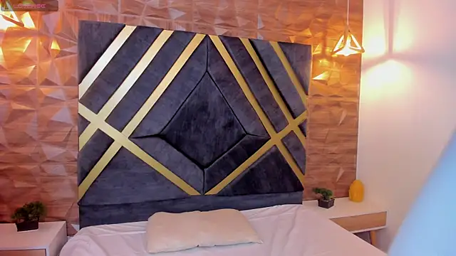 Alahia Dangelo online show from March 2, 2:43 pm