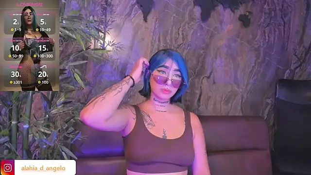 Alahia Dangelo online show from December 14, 2:22 pm